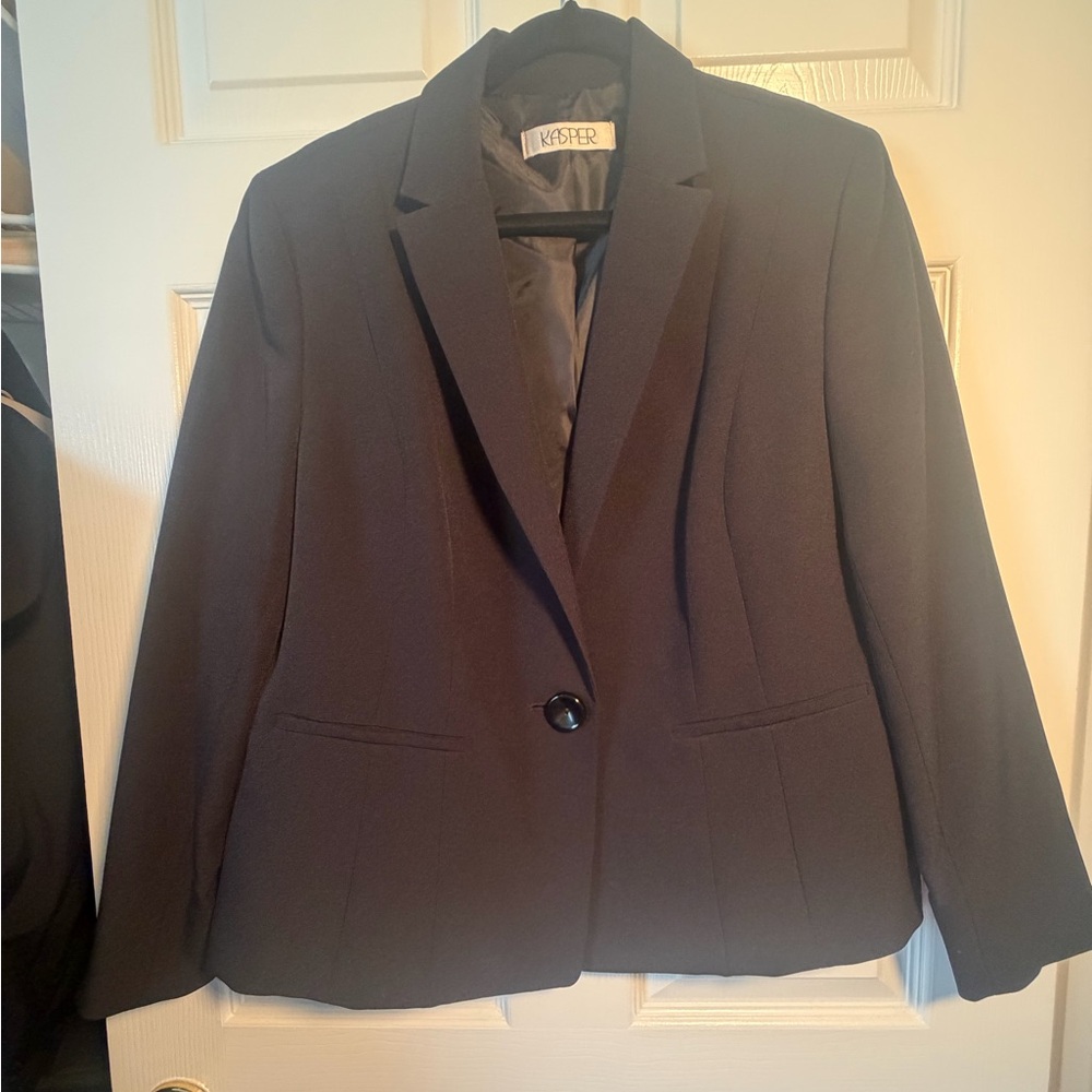 Kasper Women's Black Single-Button Tailored Blazer